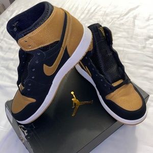 Air Jordan 1's